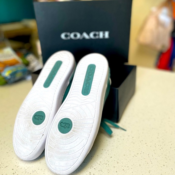 Brand New COACH tennis shoes Women’s Size 8 - Picture 2 of 5